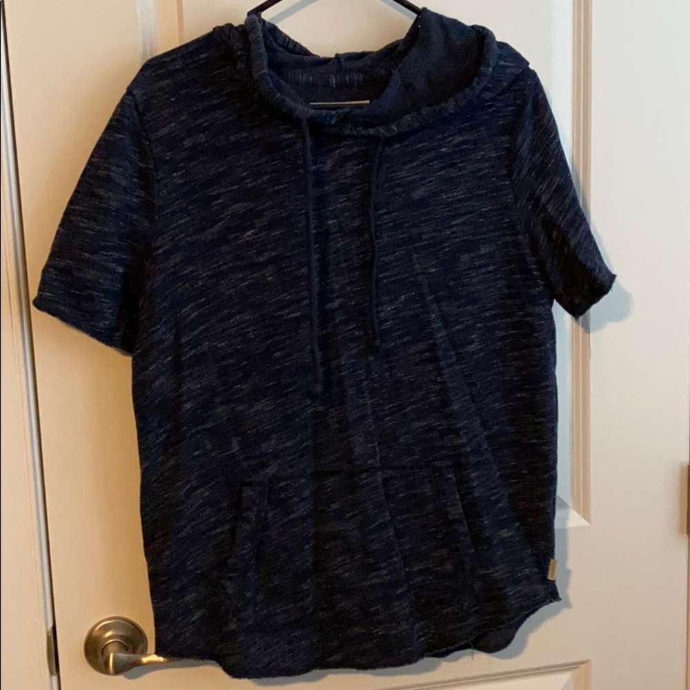 Hooded men’s t-shirt